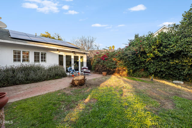 17350 Osborne Street, Sherwood Forest CA: https://media.crmls.org/mediaz/036c0e7b-a5aa-493d-8069-c8db2bbd9699.jpg