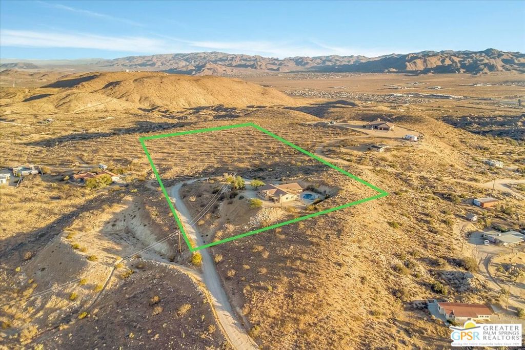 MLS #25593835PS image #1