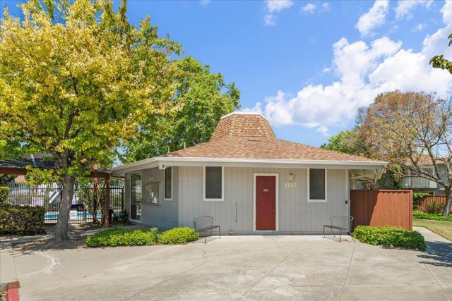 1103 Reed Avenue, Sunnyvale CA: https://media.crmls.org/mediaz/036cac5b-779b-47aa-ba87-1f8f28c593b4.jpg