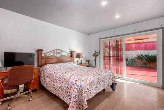 78 Sherwood Street, Chula Vista CA: https://media.crmls.org/mediaz/036d5a25-cdda-4b14-96a8-34d106afab49.jpg