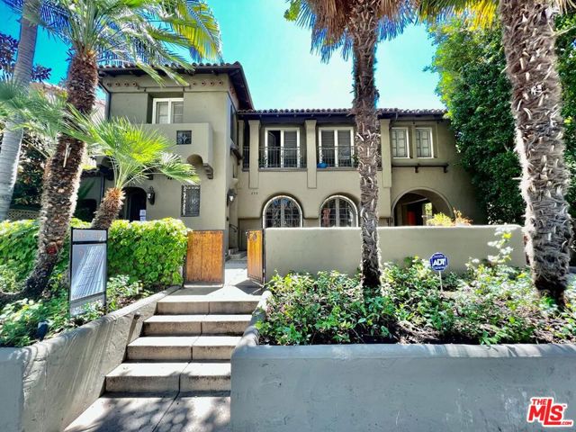 256 S Orange Dr, Los Angeles, CA 90036