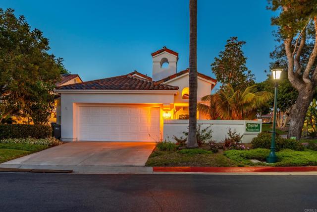 Detail Gallery Image 1 of 1 For 4694 Cyrus Way, Oceanside,  CA 92056 - 2 Beds | 2 Baths