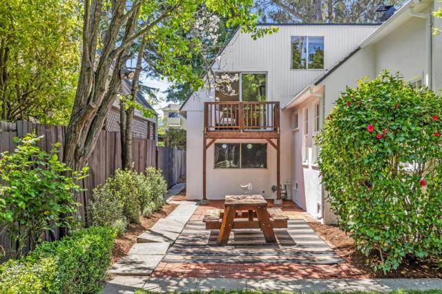 1476 Highway Road, Burlingame CA: https://media.crmls.org/mediaz/036fd1cb-7140-4bd4-a551-983fbc431b0e.jpg