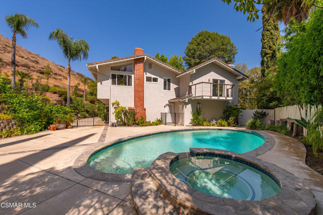 1253 Willsbrook Court, Westlake Village CA: https://media.crmls.org/mediaz/036fe2ff-70d4-4f37-85a2-19e98d10ae27.jpg