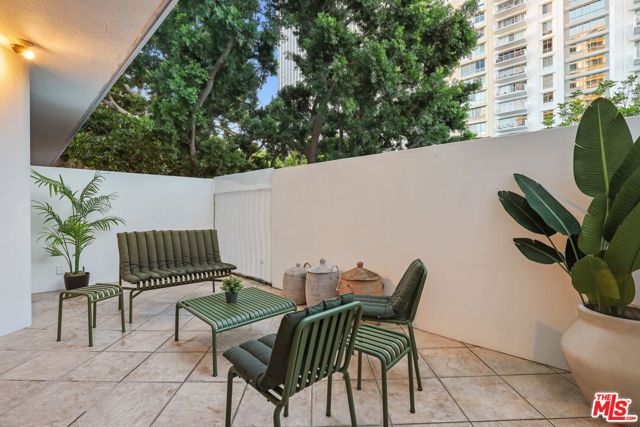 2170 Century Parkway, Los Angeles CA: https://media.crmls.org/mediaz/0370ed95-86ae-4e00-8f16-6ca402943651.jpg