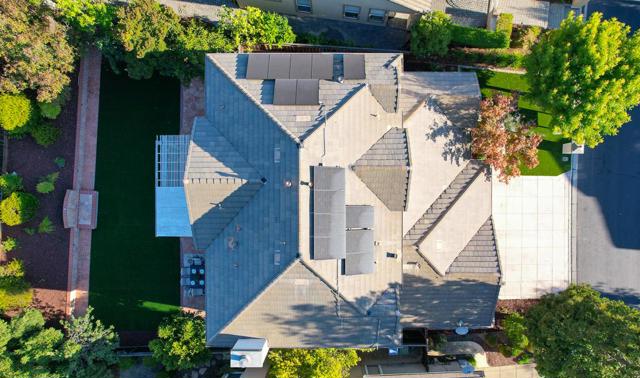 5828 Newgate Court, San Jose CA: https://media.crmls.org/mediaz/037118c7-1521-4d36-9e77-8433792d6c64.jpg