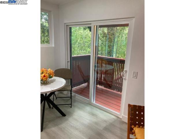 21401 Santa Clara Ave, Monte Rio CA: https://media.crmls.org/mediaz/0373e824-8c64-4e17-9246-8f17a0ca71f5.jpg