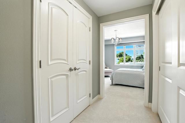 10 CRYSTAL SPRINGS Road, San Mateo CA: https://media.crmls.org/mediaz/03761078-616a-450d-83e7-b016c32877b8.jpg