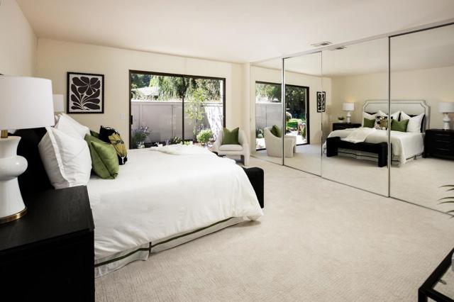 23 Bay Tree Lane, Los Altos CA: https://media.crmls.org/mediaz/0376a741-12ef-445d-96df-77cb4786fa59.jpg