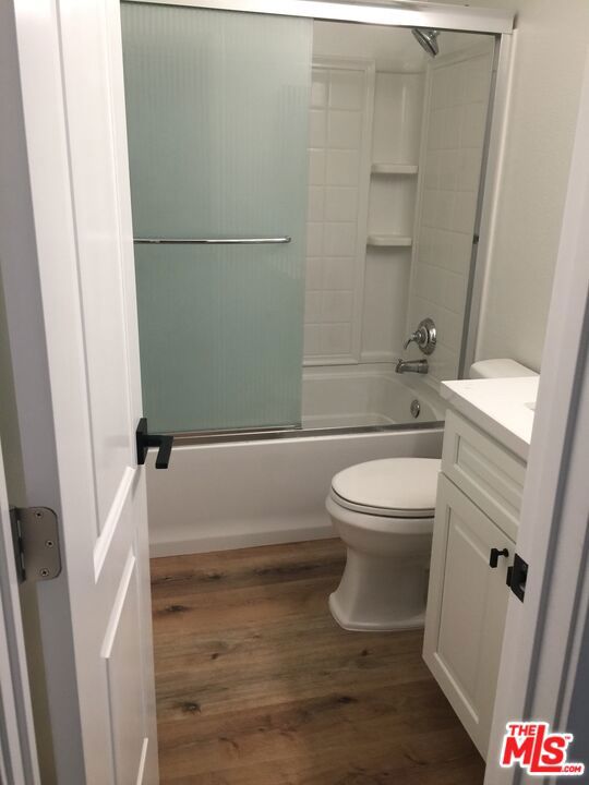 Image 6 of 8 For 9647 Spyglass Avenue 24
