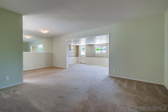 5215 Palmyra Ave, San Diego CA: https://media.crmls.org/mediaz/0376fdb4-35b2-4ad4-a435-41e121bae423.jpg