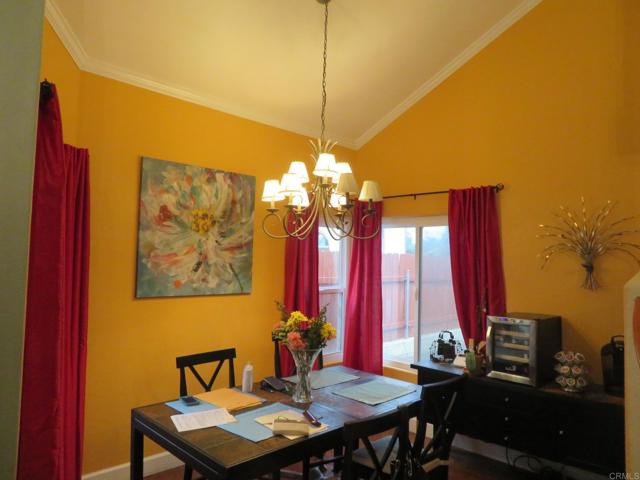 Detail Gallery Image 13 of 31 For 1913 Clearbrook Dr, Chula Vista,  CA 91913 - 4 Beds | 2/1 Baths