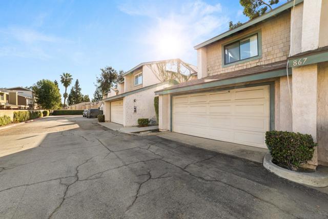 865 Mountain Ave, Ontario, California 91762, 3 Bedrooms Bedrooms, ,2 BathroomsBathrooms,Condominium,For Sale,Mountain Ave,250020096SD