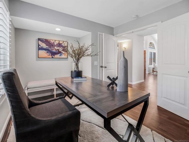 12440 Kestrel St, San Diego CA: https://media.crmls.org/mediaz/03786ddd-a05f-4c8b-9507-c35a812d9c56.jpg