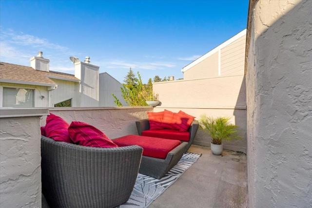 2127 Penasquitas Drive, Aptos CA: https://media.crmls.org/mediaz/0378f633-5433-4f1c-be7b-94feafdfae5d.jpg