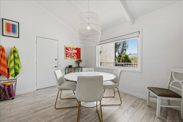 2134 S Sunshine Circle, Palm Springs, CA 92264