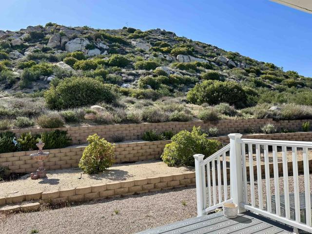36748 Parrot Mountain Road, Ranchita CA: https://media.crmls.org/mediaz/037991d6-ffe4-4f83-8514-f122189ede4e.jpg