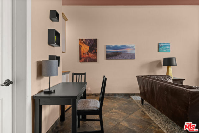 216 Montreal Street, Playa del Rey CA: https://media.crmls.org/mediaz/0379afb0-8694-47b1-a36b-2132acd00034.jpg