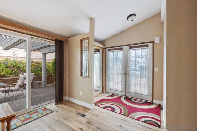 1831 Nova Gln, Escondido CA: https://media.crmls.org/mediaz/0379cb93-0452-4c2e-bc53-fff1be11f532.jpg