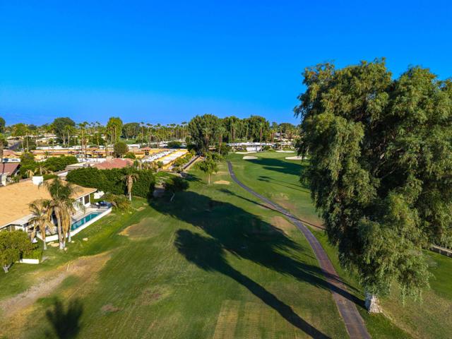 78955 Martinique Drive, Bermuda Dunes CA: https://media.crmls.org/mediaz/037a1d01-3d77-4fe9-a73d-9f5b4798c8de.jpg