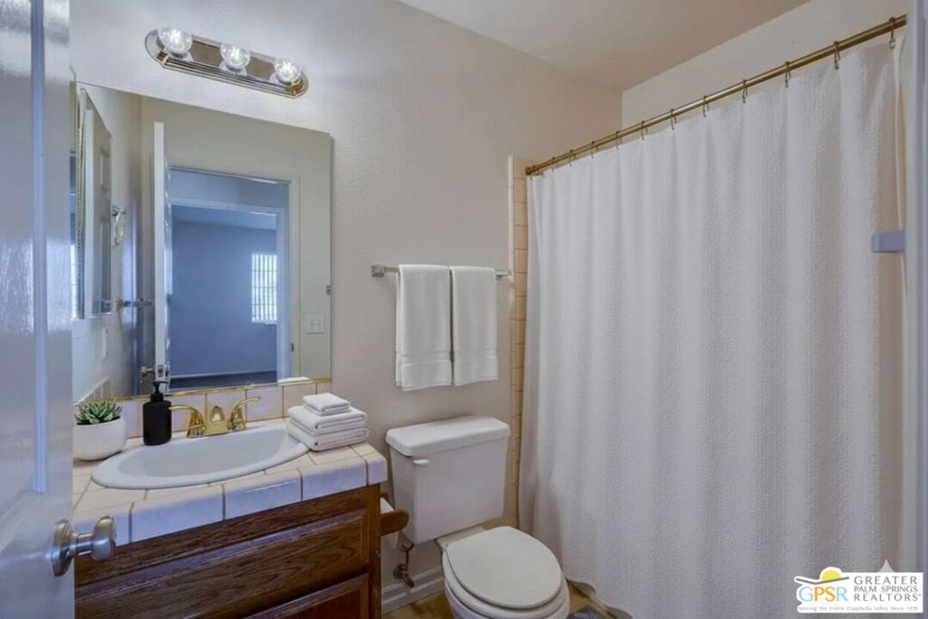 MLS #25596097PS image #25