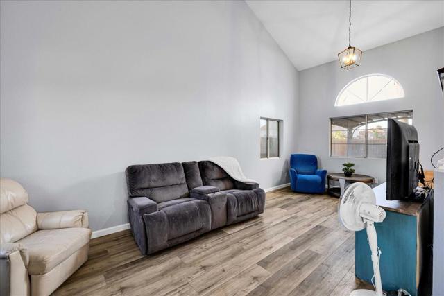 80672 Jasmine Lane, Indio CA: https://media.crmls.org/mediaz/037b028c-9aea-4fb8-8275-21970f0d792d.jpg