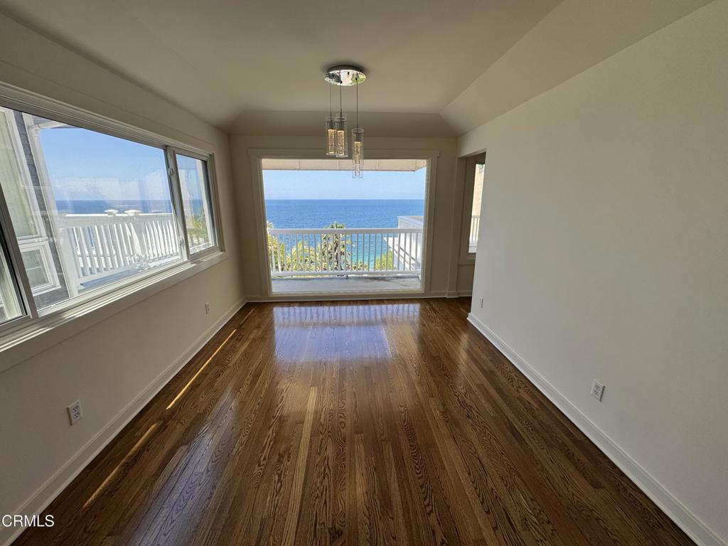 037c1f37 5d6b 47f2 987e 6a8c74d0e4f0