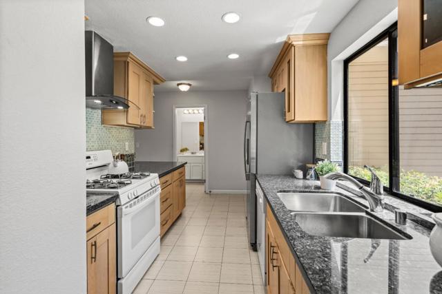 337 Bundy Avenue, San Jose CA: https://media.crmls.org/mediaz/037db249-ea2e-4ff4-be26-c2cb562dae26.jpg
