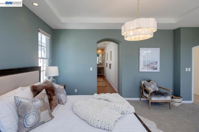 Image 39 of 60 For 2358 Coral Sea St