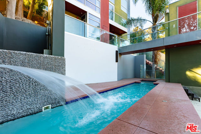 2738 Rinconia Drive, Los Angeles CA: https://media.crmls.org/mediaz/037e8964-8ce4-42e8-86a7-3b572af07dd5.jpg