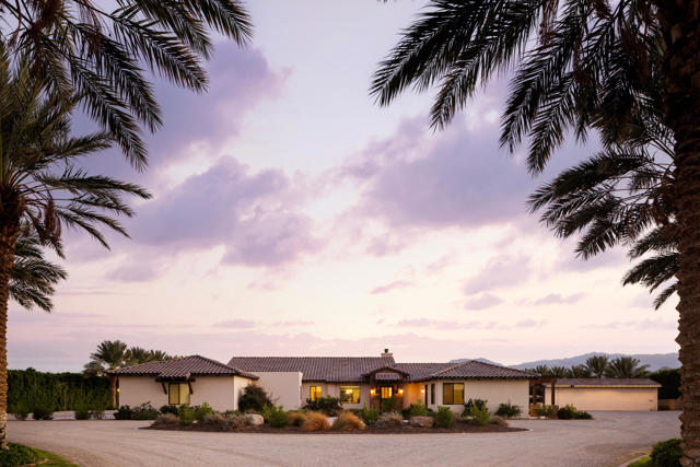 79665 Avenue 38, Indio CA: https://media.crmls.org/mediaz/03833ff4-693a-4e28-82a5-08a9db839ccc.jpg