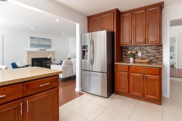 6287 Mountford Dr, San Jose CA: https://media.crmls.org/mediaz/038491fa-2e76-4120-84bd-45a1dc8b0819.jpg