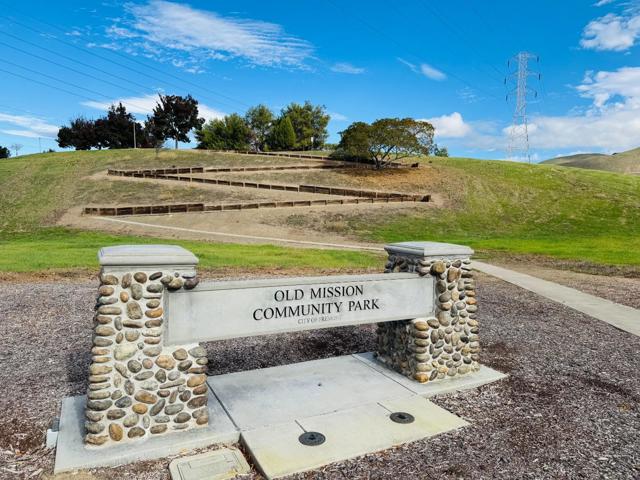 43988 Cerro Court, Fremont CA: https://media.crmls.org/mediaz/0385619f-e198-4528-ad20-8a02194b117e.jpg