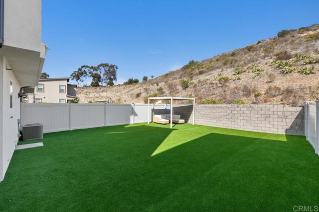 8177 Rose Quartz Circle, San Diego CA: https://media.crmls.org/mediaz/03858d09-25fa-4ae2-ba61-2f3b1afcc712.jpg