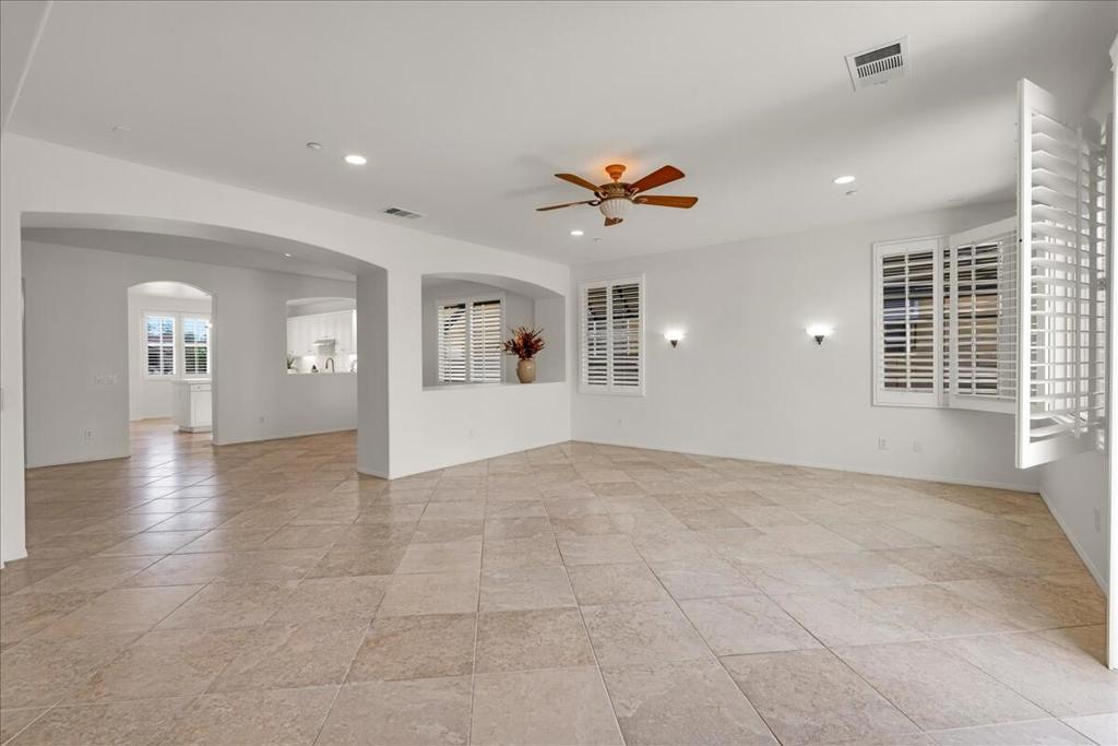 MLS #219135811PS image #10