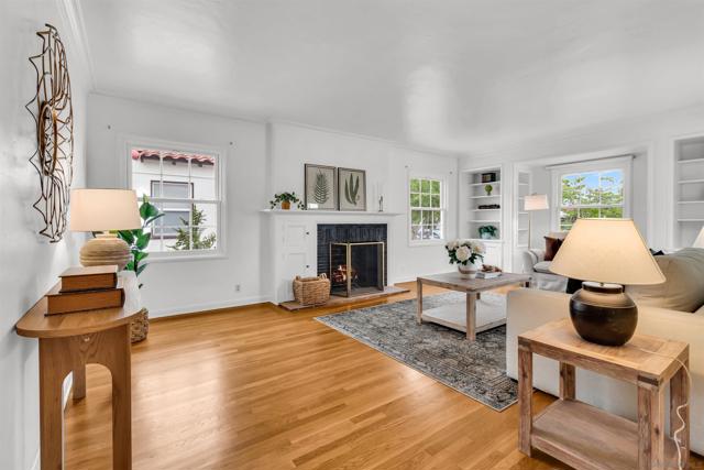4642 59th Street, San Diego CA: https://media.crmls.org/mediaz/03873807-edcf-4591-8532-c3adb9b30197.jpg