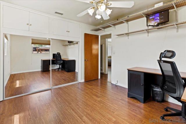 1658 Greenfield Dr, El Cajon CA: https://media.crmls.org/mediaz/03880204-0492-4b00-b8f9-7071dbb0adf2.jpg