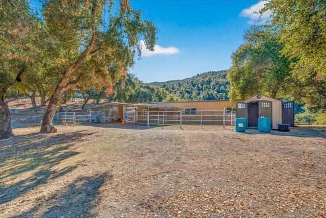 21444 Parrott Ranch Road, Carmel Valley CA: https://media.crmls.org/mediaz/038821e4-735e-43f7-94a2-483382df6365.jpg