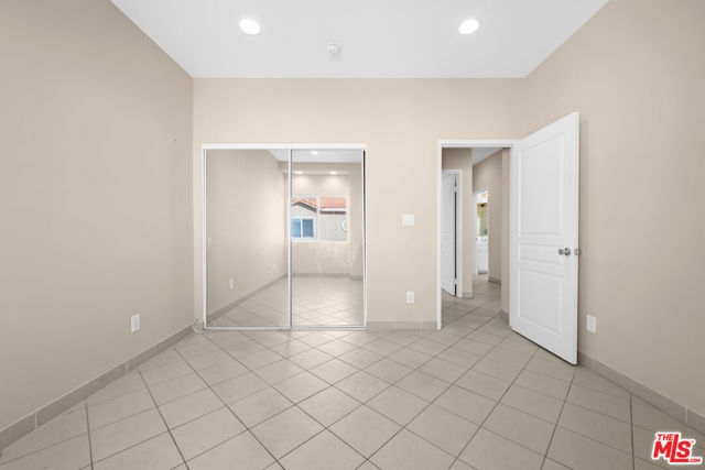18930 Sherman Way, 18 photo 37