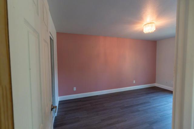 15105 Charter Oak Boulevard, Salinas CA: https://media.crmls.org/mediaz/0388f798-324d-4531-a274-47bd9c8552b4.jpg