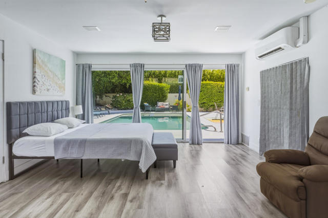 1890 S Navajo Drive, Palm Springs, CA 92264