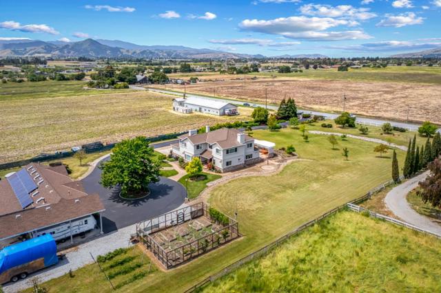 2340 Tennant Avenue, Morgan Hill CA: https://media.crmls.org/mediaz/0389ba96-7d94-4962-8282-f7aa0ed0d60e.jpg