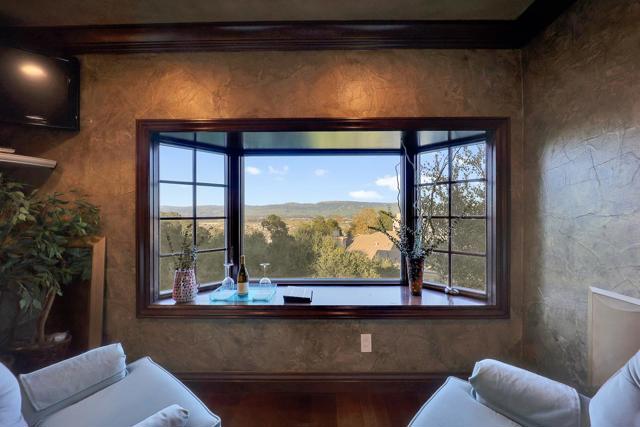 8451 Goldenrod Circle, Gilroy CA: https://media.crmls.org/mediaz/038adfa7-4c2b-4aac-b026-0312d2e6de2d.jpg