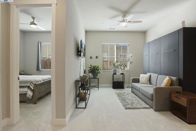 2595 Garden Farms Ave, Lathrop CA: https://media.crmls.org/mediaz/038c83ba-9ffc-439a-8657-ab6480868be4.jpg