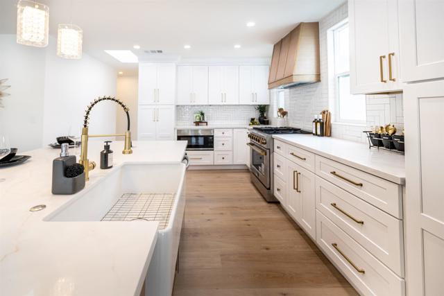 1513 California Street, Oceanside CA: https://media.crmls.org/mediaz/038cb689-8709-4b37-8534-118a40f19ff8.jpg