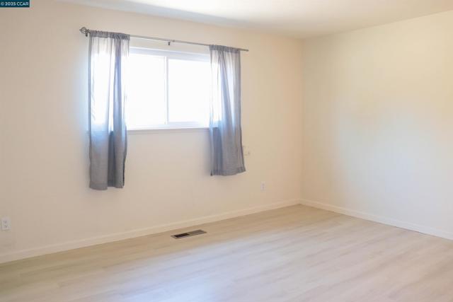 3804 Malibu, Pittsburg CA: https://media.crmls.org/mediaz/038ce56c-9992-4403-ae79-271f2fcea9b6.jpg
