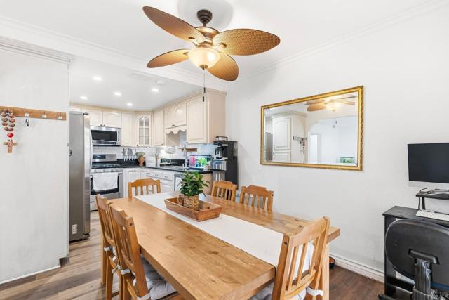 Detail Gallery Image 8 of 28 For 1560 Monterey Pine Dr #B,  San Ysidro,  CA 92173 - 3 Beds | 1/1 Baths