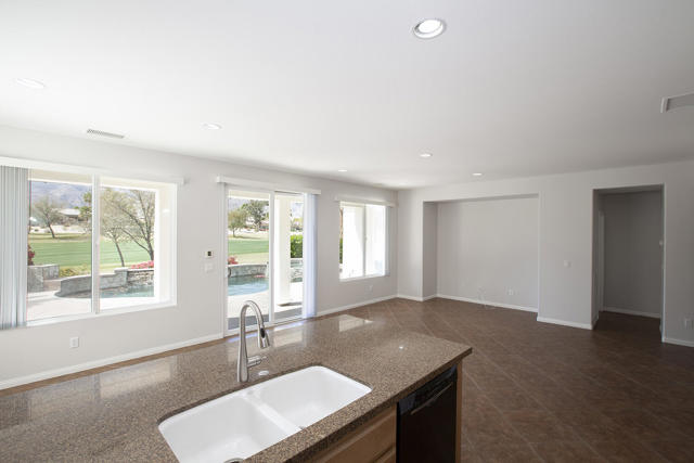 81237 Red Rock Road, La Quinta CA: https://media.crmls.org/mediaz/038d550b-08ec-44ac-b2b7-d264aaff826f.jpg