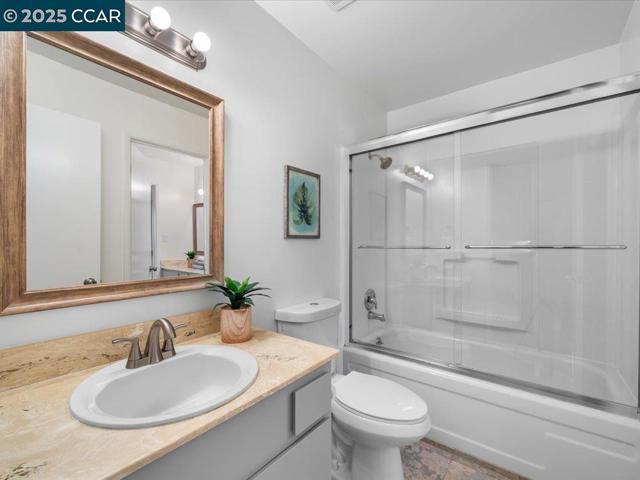 1818 Wildbrook Ct, Concord CA: https://media.crmls.org/mediaz/039098b8-f6af-41a0-a022-104c6d4cf904.jpg