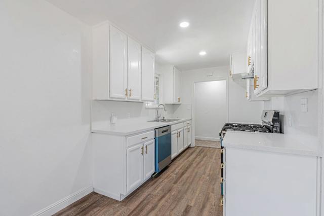 2525 Montclair Street, Stockton CA: https://media.crmls.org/mediaz/03911c6a-3d0f-45dd-b49a-d896510ba646.jpg